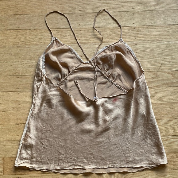 Vivian Ramsay 100% Silk Gold Tank - Picture 3 of 4